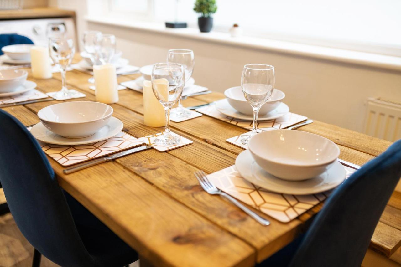 7 Bedroom House Ensuite Rooms, Fully Equipped Kitchen, Free Wifi, Tvs In All Rooms City Centre Close To A46 Inspire Homes Coventry Dış mekan fotoğraf
